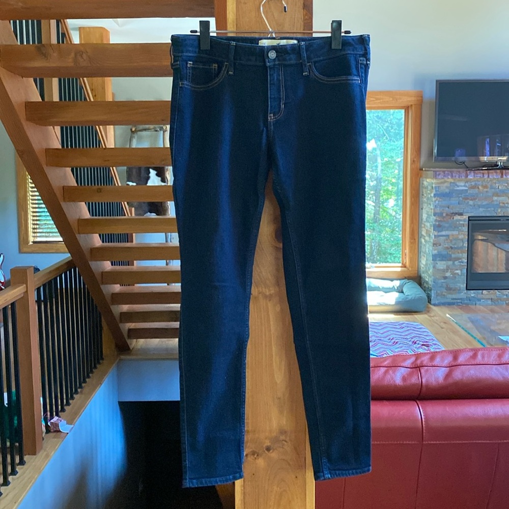 Hollister Super Skinny Denim Jeans size 11 Short